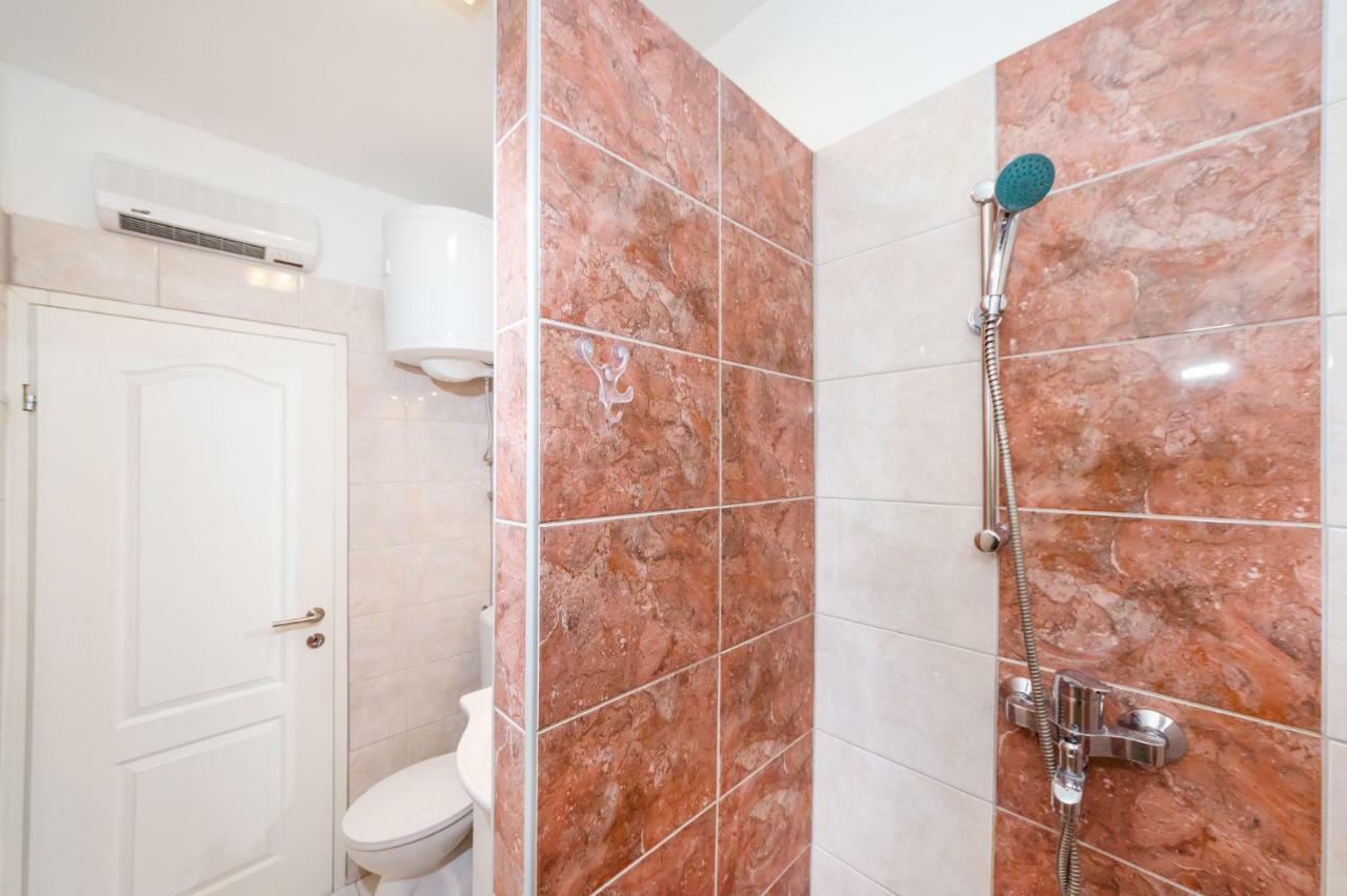 Apartman Nino Novigrad  Exterior foto